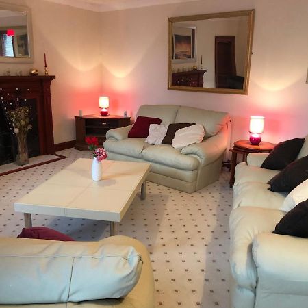 פורפאר Executive Serviced Apartments 2 מראה חיצוני תמונה