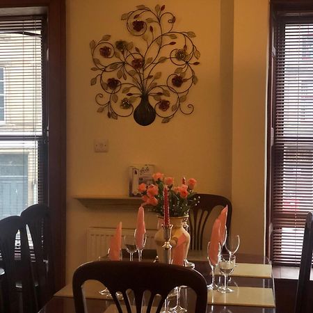 פורפאר Executive Serviced Apartments 2 מראה חיצוני תמונה