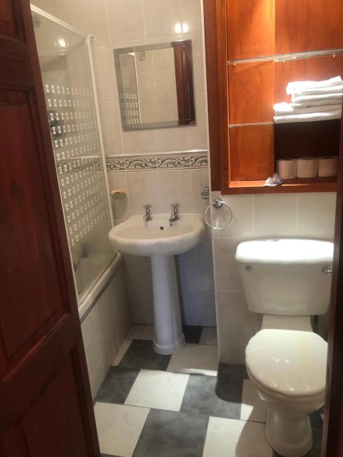 פורפאר Executive Serviced Apartments 2 מראה חיצוני תמונה