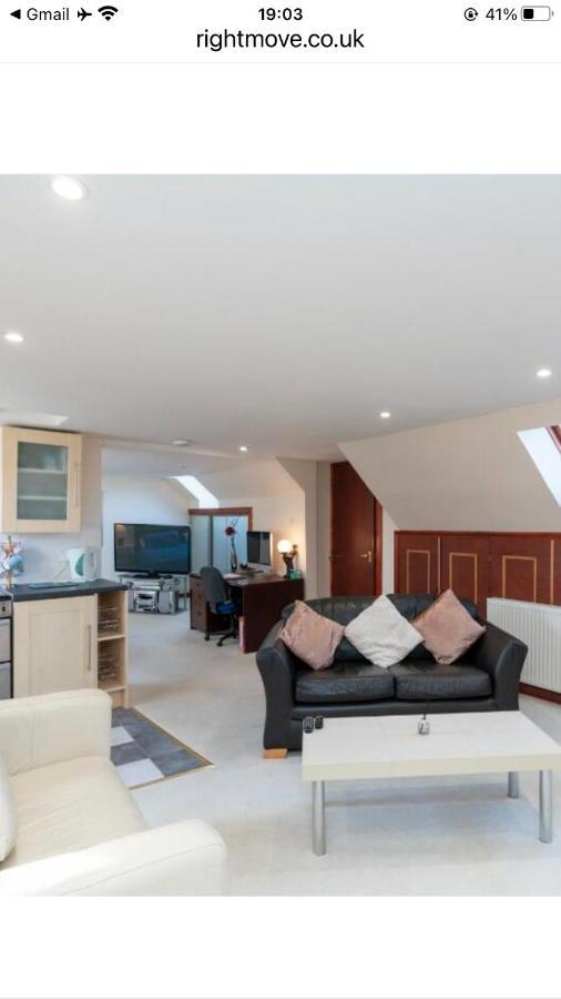 פורפאר Executive Serviced Apartments 2 מראה חיצוני תמונה
